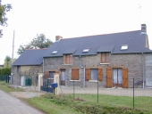 Ferme, les Ecotais (Lieuron)