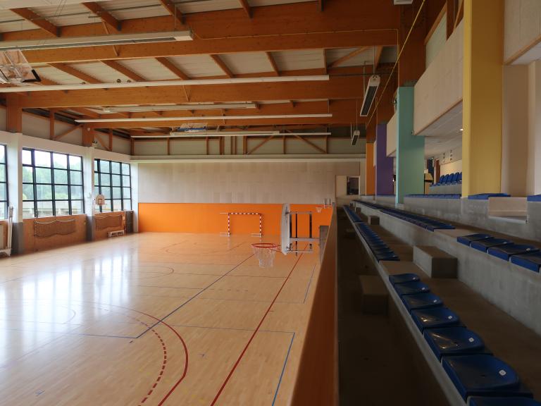 Gymnase Michel Condom, chemin de l'ASPTT (Lannion)