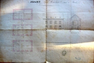 Écoles et mairie sur la commune de Ploemel