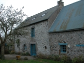 2ème ferme, la Plisonnière (Saint-Guinoux)