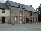 Ferme, 1 place de Neuville (Andouillé-Neuville)