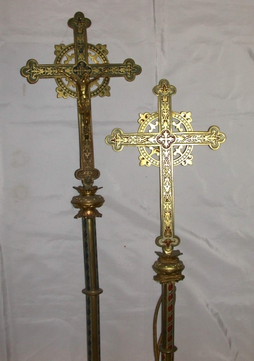 Paire de croix de procession