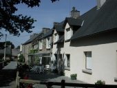 Alignement de maisons 1, les Touches (Bains-sur-Oust)