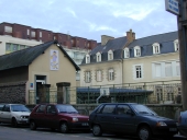 Ancienne maison de la Gauretais, hospice, dit maison de la Santé ou hospice des Incurables, devenu école cléricale Saint-Pierre, puis école libre de Toussaints, actuellement collège de La Tour d'Auvergne, 6 rue de la Santé (Rennes)