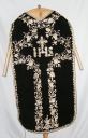 Ornement noir 1 : chasuble, chape