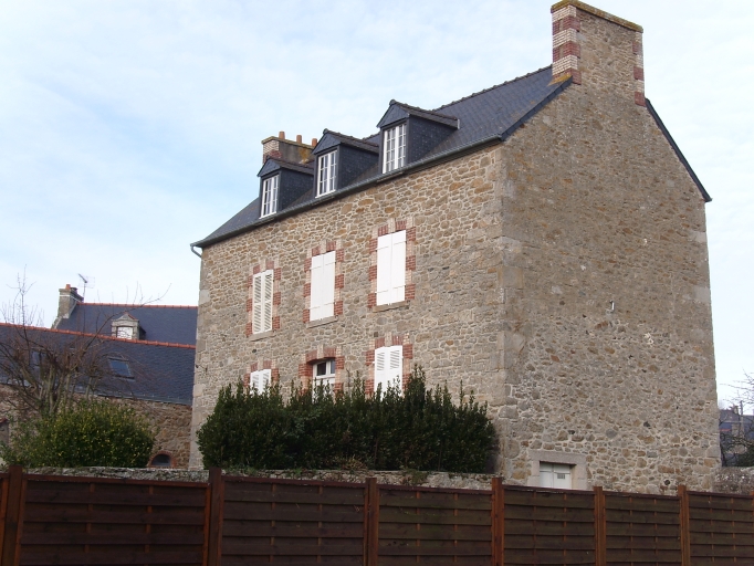 Maison, 8 rue des Petits Prés (Saint-Jacut-de-la-Mer)