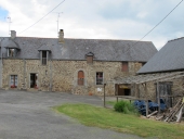 Maison, les Vaux (Saint-Brice-en-Coglès fusionnée en Maen Roch en 2017)