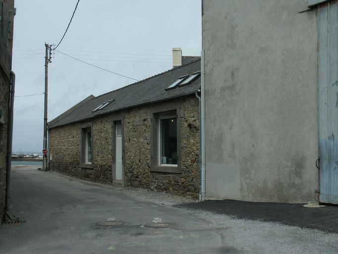 Presse et conserverie de sardines, actuellement atelier de mécanique marine, office du tourisme et salle d´exposition, 15 quai Kléber (Camaret-sur-Mer)