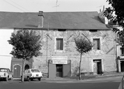 Grenier public, ancien magasin de la Seigneurie, 2 avenue Carnot (Le Palais)