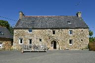 Ancien manoir, Donan (Camlez)