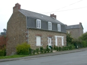 Maison, 34 rue Roger Vercel (Etables-sur-Mer fusionnée en Binic-Etables-sur-Mer en 2016)