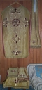 Ornement doré 3 : chasuble, bourse de corporal, étole, manipule, voile de calice
