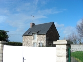 Maison, la Mare (Miniac-Morvan)