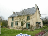 Alignement de trois maisons, le Bois Mézard (Melesse)