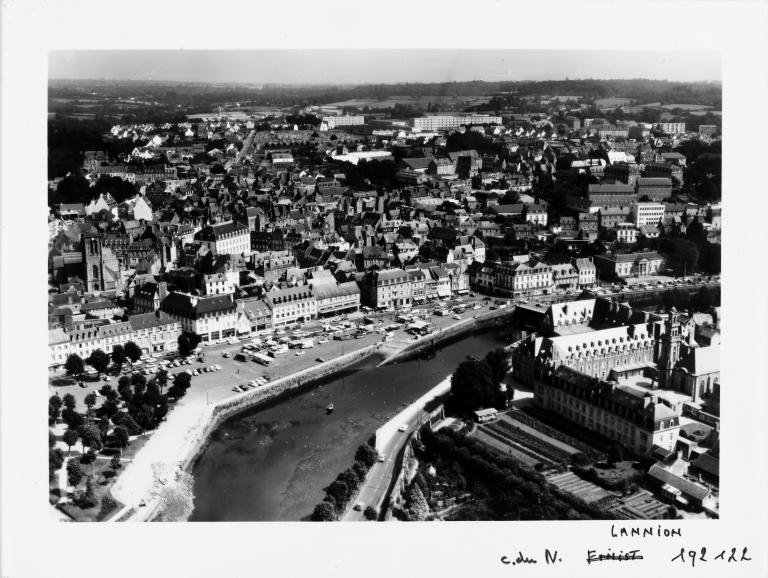 Quai d'Aiguillon (Lannion)