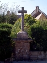 Croix monumentale, rue du presbytère (Guénin)