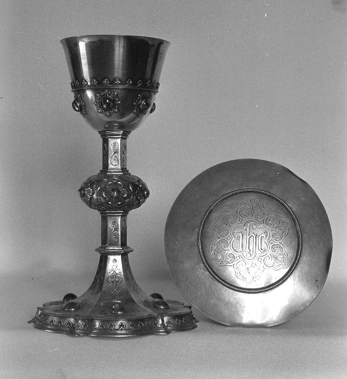 Calice & patène, église paroissiale Notre-Dame (Missiriac)