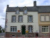 Maison, 15 place Jean-Marie Onno (Pluméliau fusionnée en Pluméliau-Bieuzy en 2019)