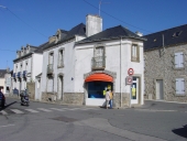 Maison, 2 rue de la Libération (Etel)