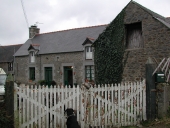 Ferme, actuellement maison, le Rocher Abraham (Saint-Pierre-de-Plesguen fusionnée en Mesnil-Roc'h en 2019)