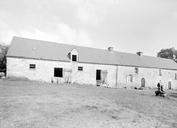 Ferme, actuellement étables, Poulmarvezen (Ploërdut)