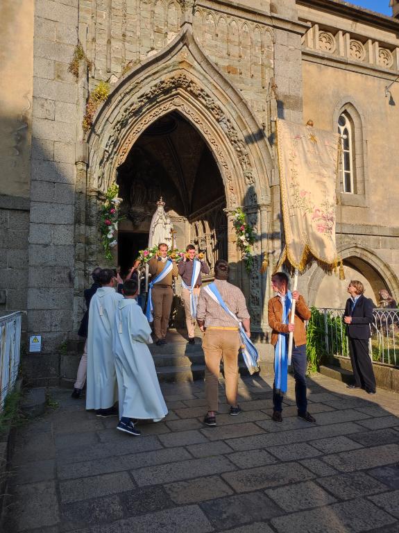 Lieux et objets du pardon de Notre-Dame d'Espérance (Saint-Brieuc)