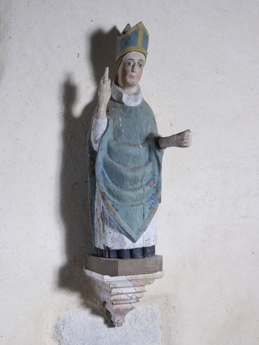 Statue 1 : Saint évêque, chapelle Saint-Sébastien (Sérent)