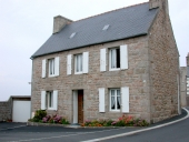 Maison, 16 route du Bourg (Trégastel)