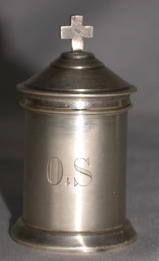 Ampoule à huile des catéchumènes 1