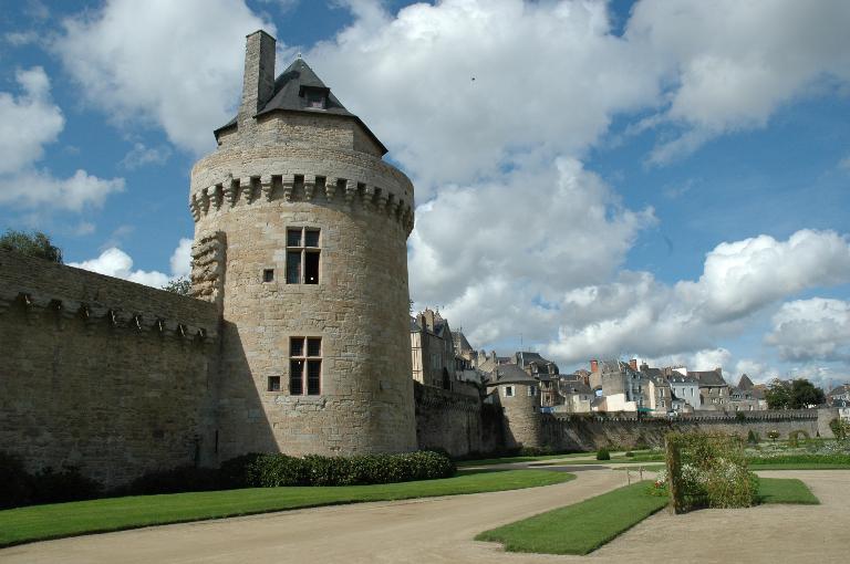 Tour du Connétable, 6 rue des Remparts (Vannes)
