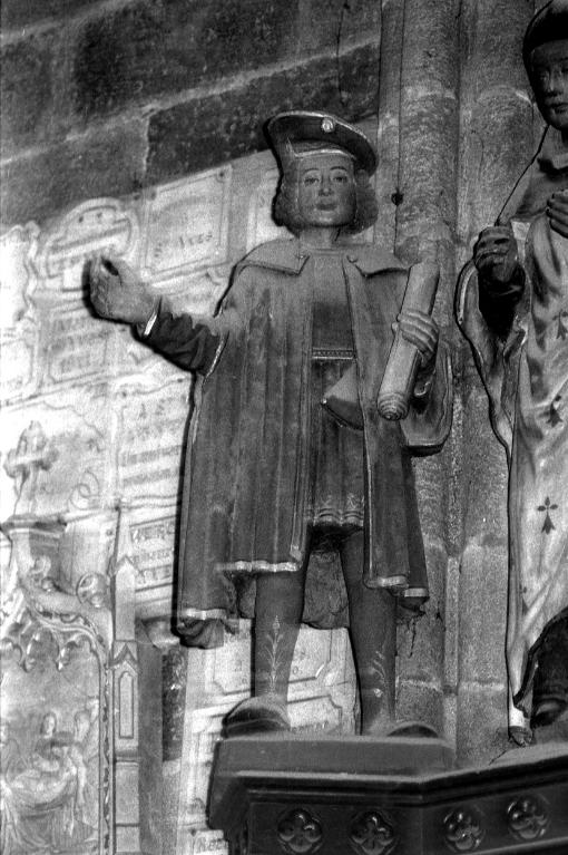 Groupe sculpté : saint Yves entre le riche et le pauvre (Minihy-Tréguier)