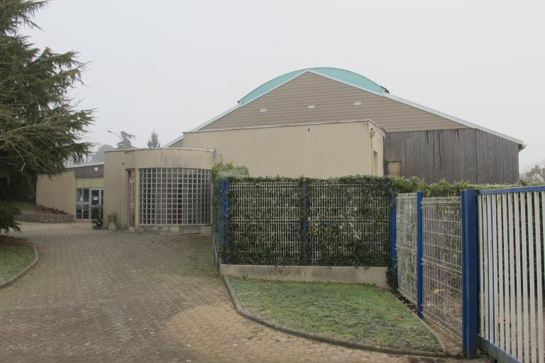 Piscine municipale, avenue Guillotin de Corson (Bain-de-Bretagne)