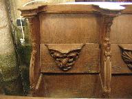 Cathédrale Saint-Tugdual : stalle 32