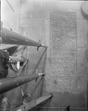 Dalle funéraire (1), de prêtre, église paroissiale Saint-Etienne (Val-d'Izé)