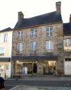 Maison, 8 place Foch (Antrain fusionnée en Val-Couesnon en 2019)