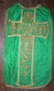 Ornement vert 1 : chasuble, étole, manipule, voile de calice et bourse de corporal