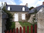 Maison, rue Surcouf (Pordic)