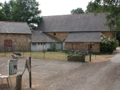 Ferme, bourg (Saint-Aubin-d'Aubigné)