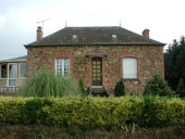 Maison, Sert (La Chapelle-de-Brain)