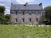 Ancienne École publique mixte actuellement logement, Kerdilès (Landévennec)