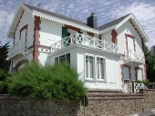 Maison dite les Algues, rue des Algues ; 53 promenade de la Digue, le Val-André (Pléneuf-Val-André)