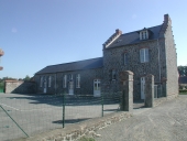 Ancienne école de filles, rue de la Liberté (Québriac)