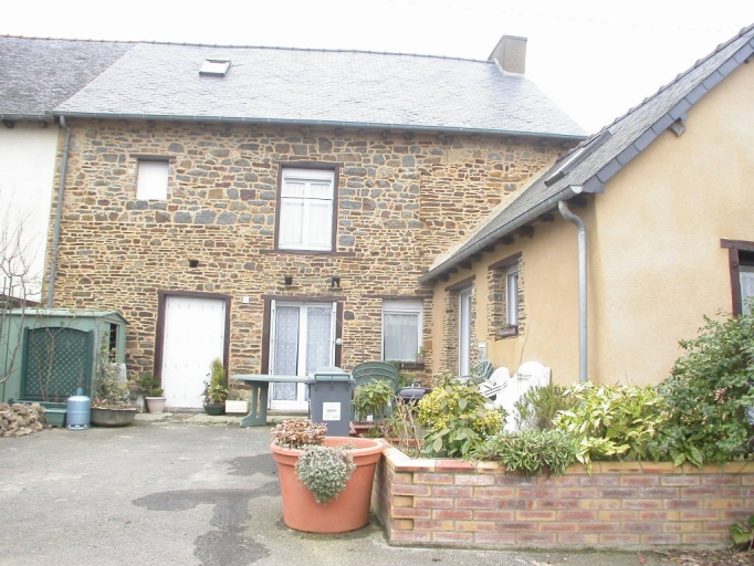 Maison, 5 rue des Champs des cours (Saint-Domineuc)