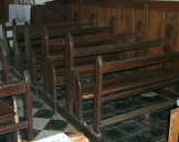 Ensemble de 10 bancs de fidèles