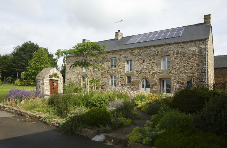 Manoir, le Bois Roux (Saint-Marc-sur-Couesnon fusionnée en Rives-du-Couesnon en 2019)