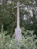 Croix de chemin, l'Isle-Avard (Matignon)