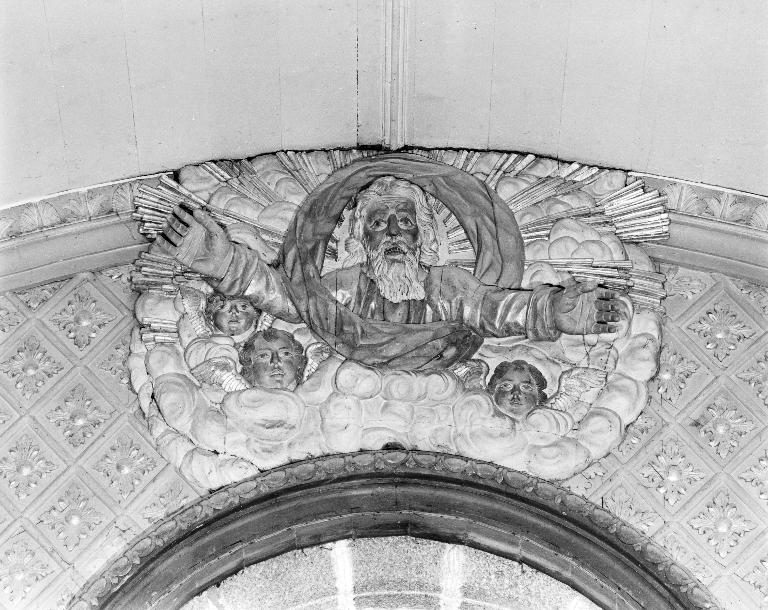 Demi-relief : Dieu le père, église paroissiale Sainte-Édiltrude (Tréflez)