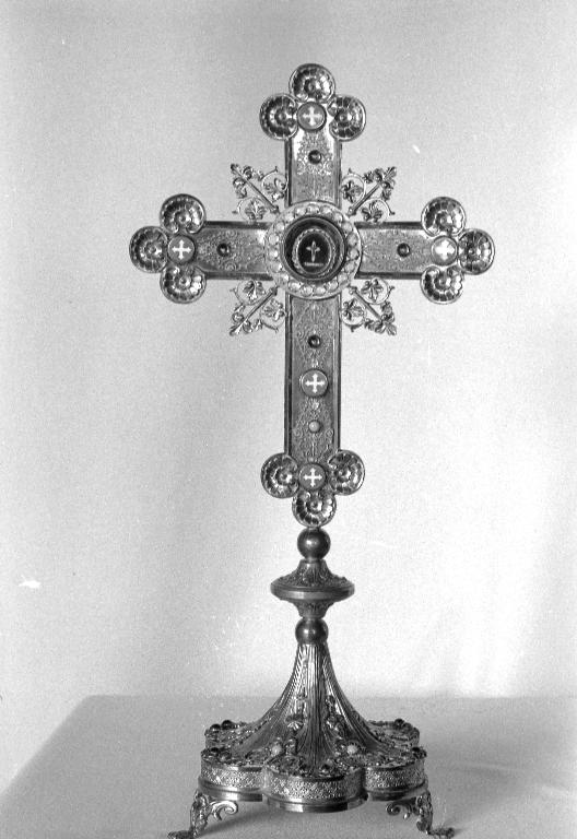 Croix-reliquaire