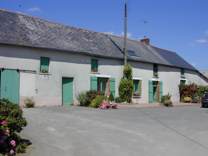 1ère ferme, le Bas Fourfan (Montreuil-le-Gast)