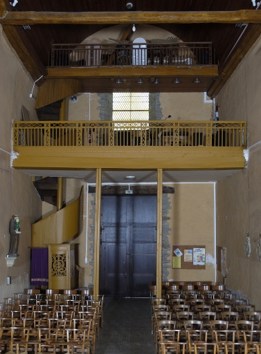 Tribune et garde-corps